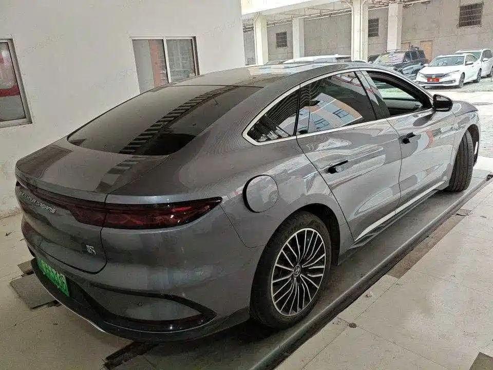 BYD Han — миниатюра 8