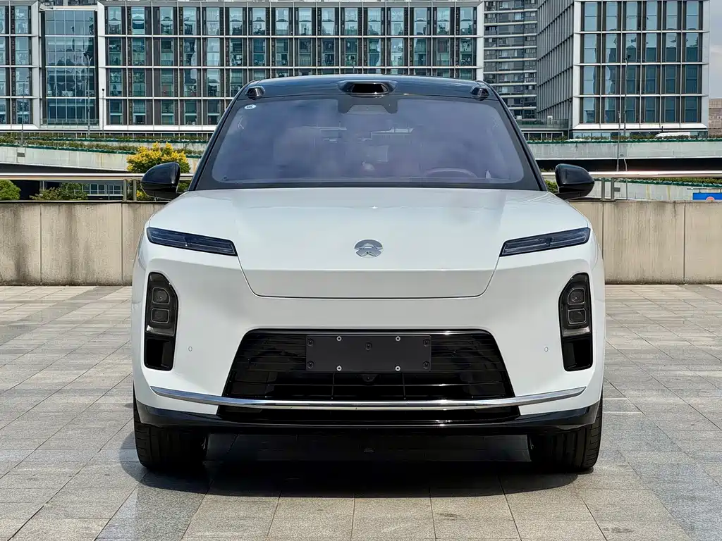 NIO ES8 — миниатюра 2
