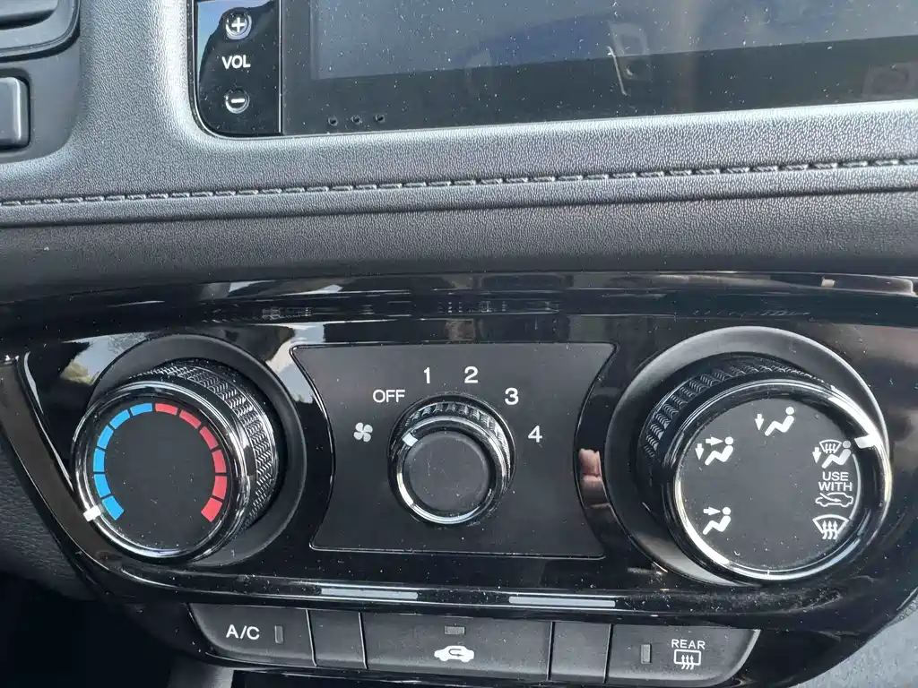 Honda Vezel — миниатюра 17