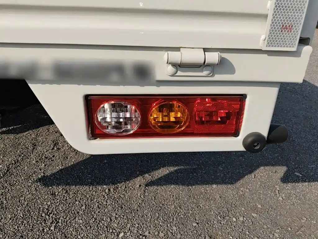 Foton Xiangling M New Energy — миниатюра 8