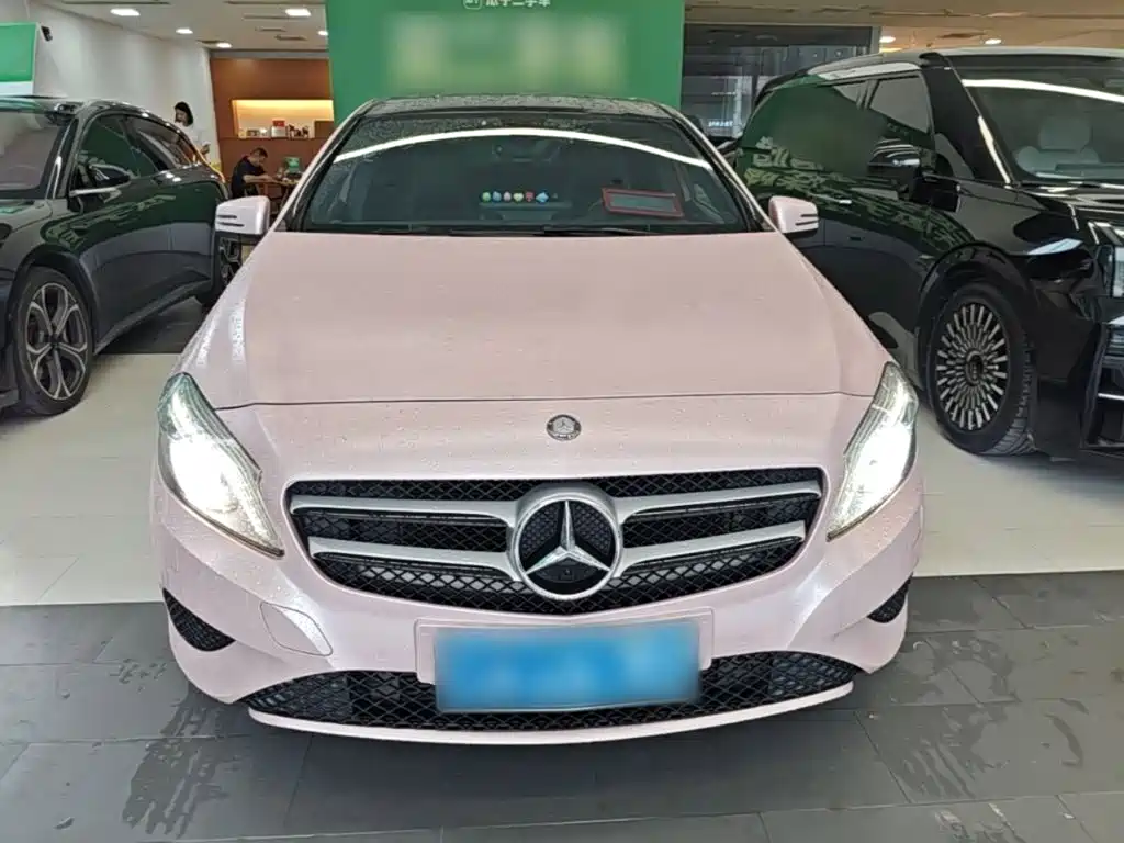 Mercedes-Benz A-Class (Import) — миниатюра 3
