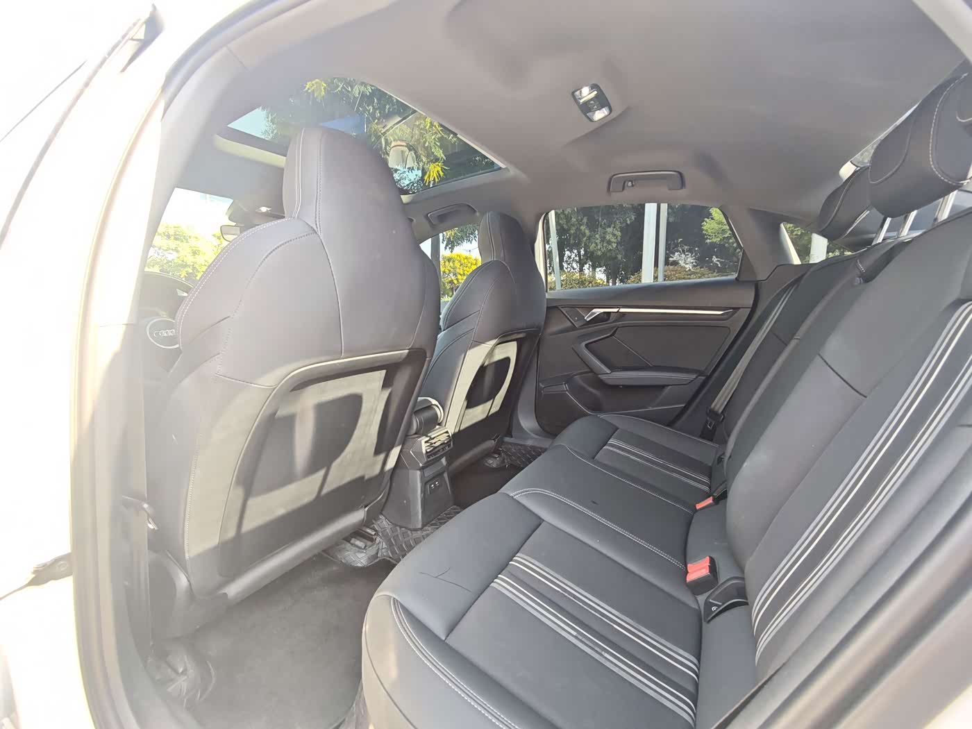 Audi A3 1.4 л 2022 г. Белый, пробег 26000 км