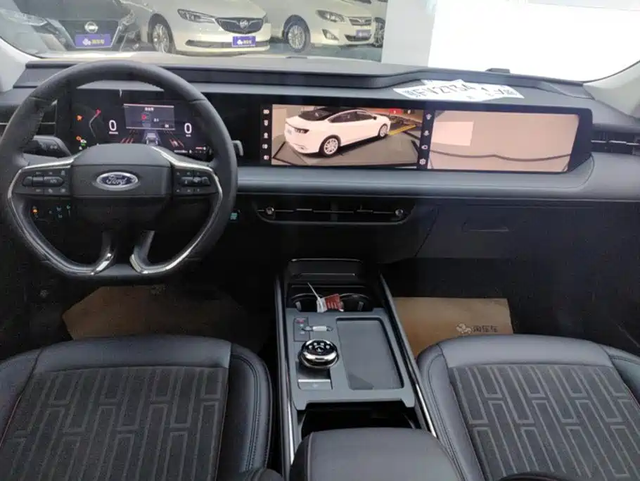 Ford Mondeo — миниатюра 12