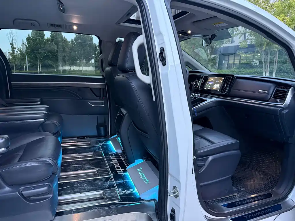 GAC Motor Trumpchi M8 — миниатюра 8