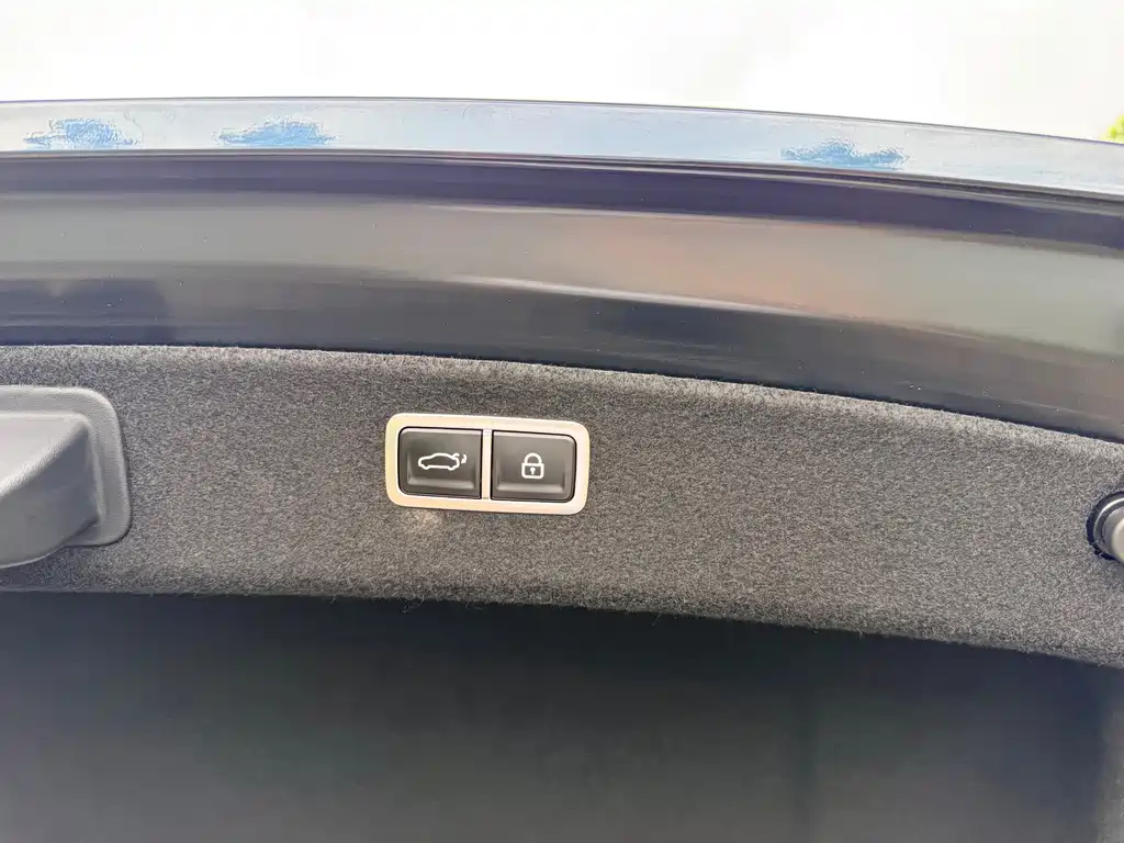 Genesis G80 — миниатюра 26