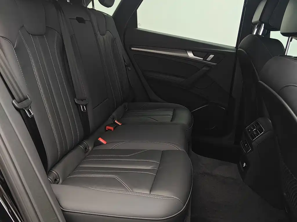 Audi Q5L — миниатюра 20
