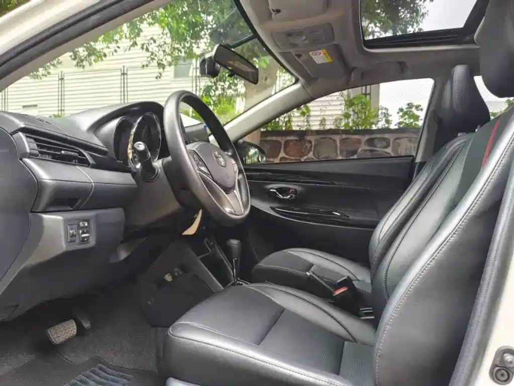 Toyota Yaris L — миниатюра 6
