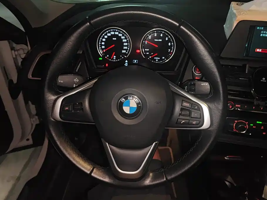 BMW 1 Series — миниатюра 15