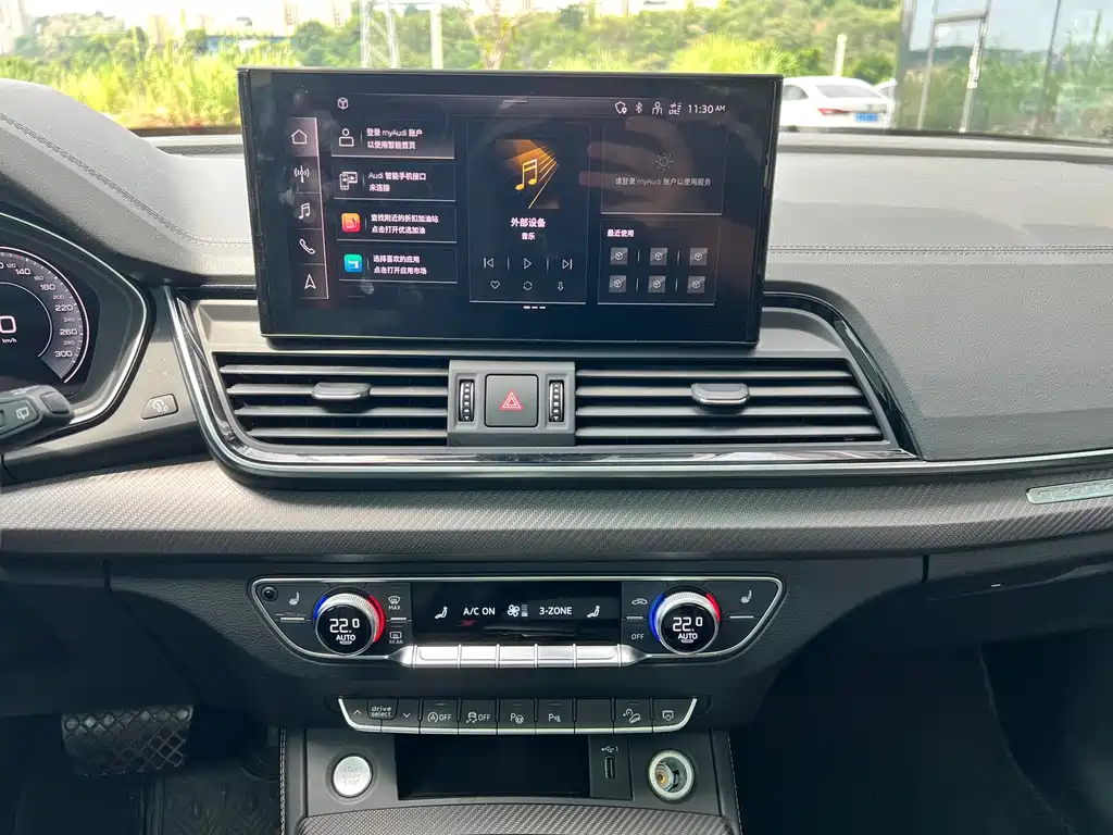 Audi Q5L — миниатюра 24