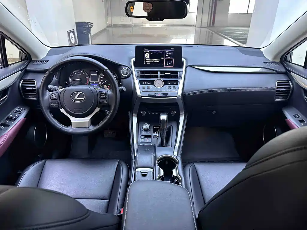 Lexus NX — миниатюра 18