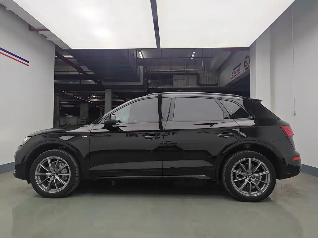 Audi Q5L — миниатюра 6