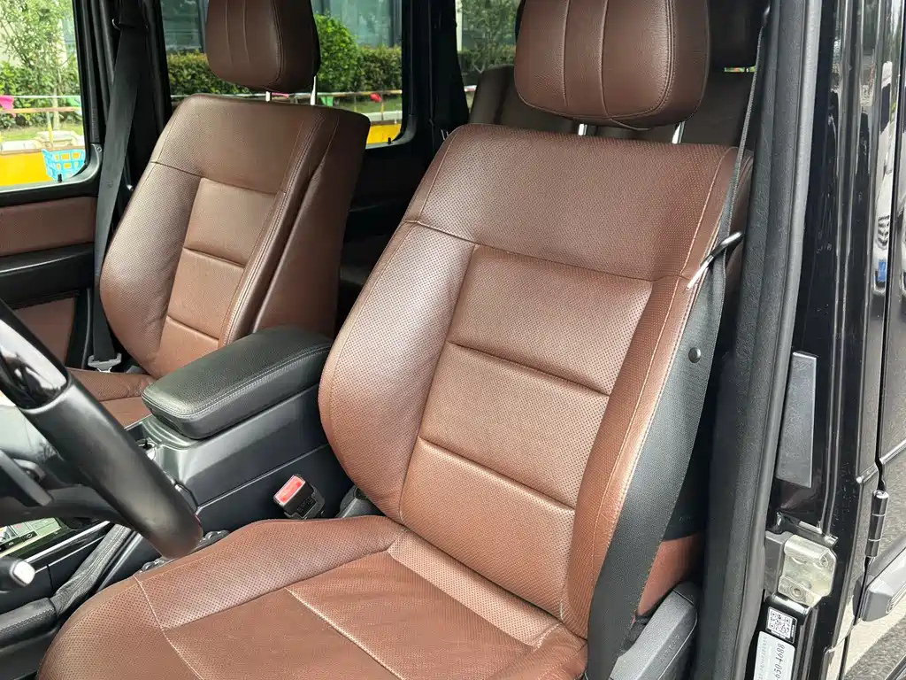 Mercedes-Benz G-Class — миниатюра 11