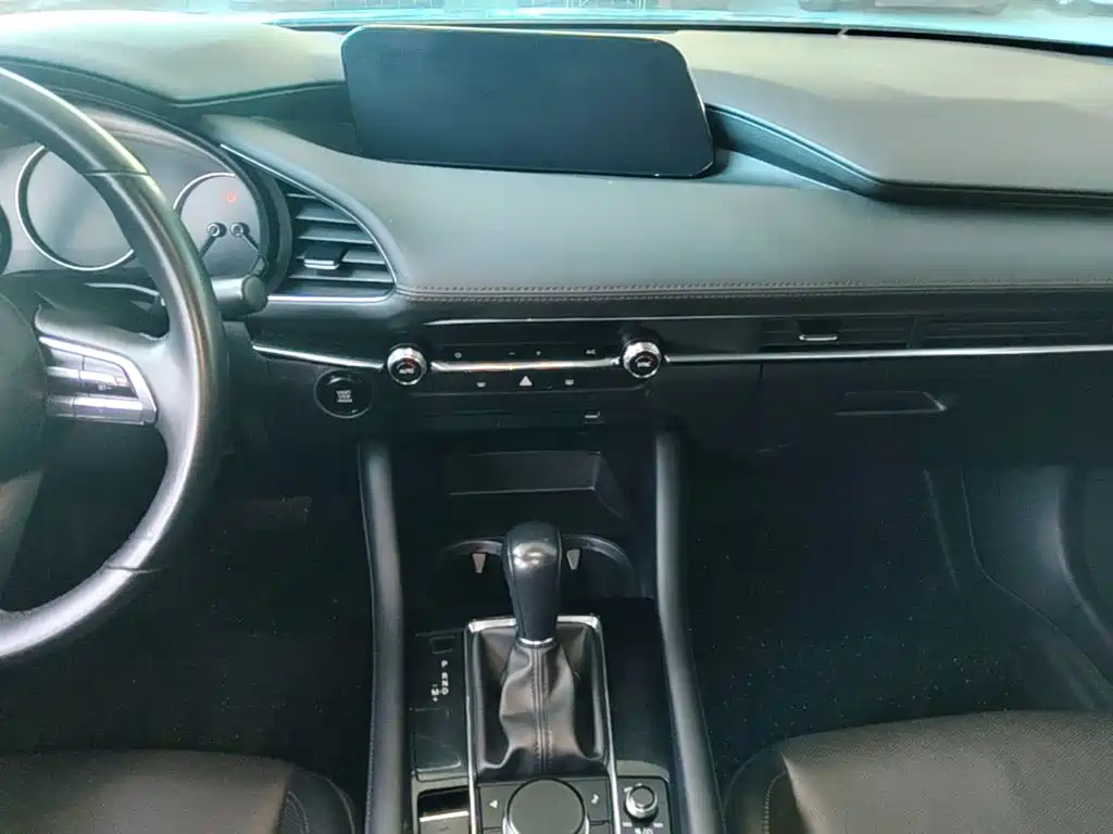 Mazda 3 Axela — миниатюра 13