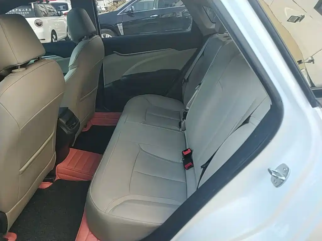 Buick Excelle — миниатюра 17