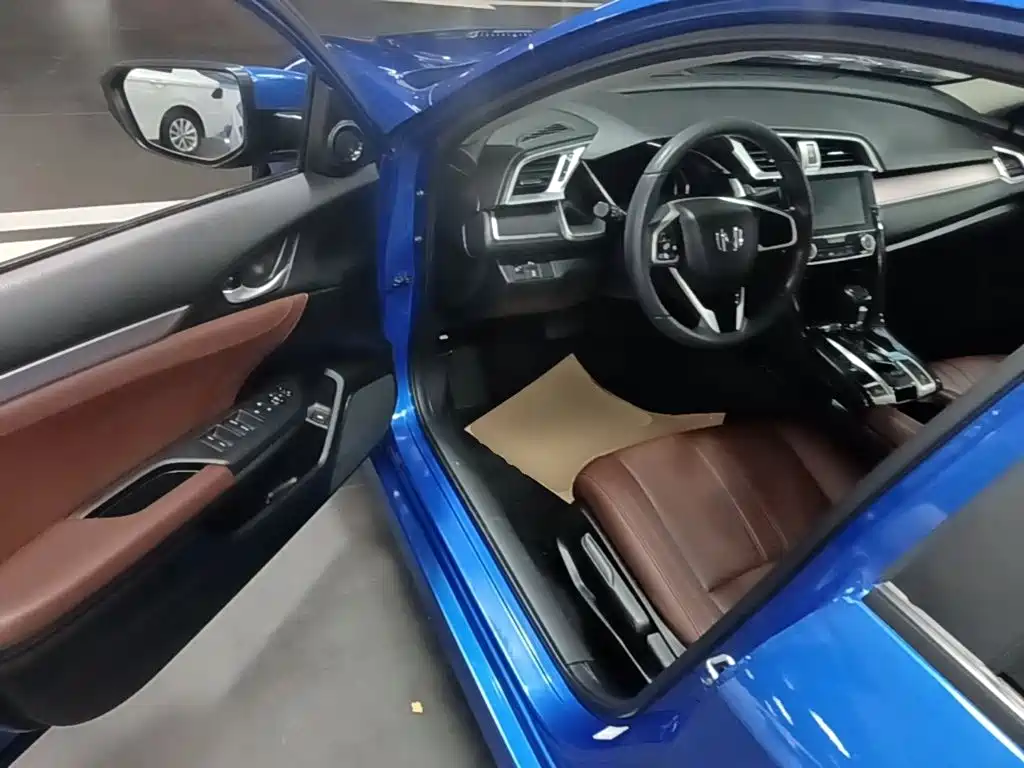 Honda Civic — миниатюра 16