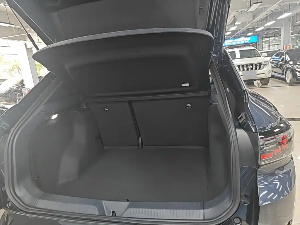 Volkswagen ID.4 Crozz — миниатюра 19