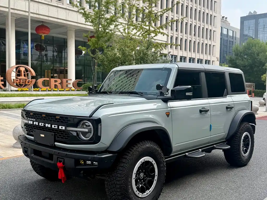 Ford Bronco