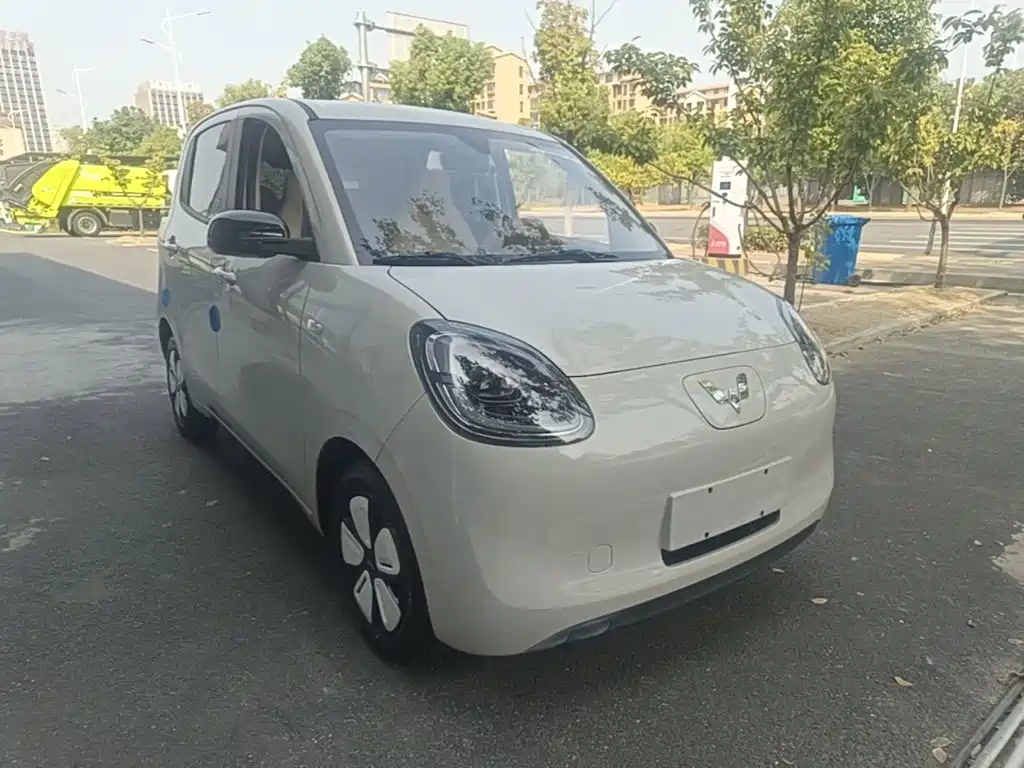 Wuling MINIEV — миниатюра 4