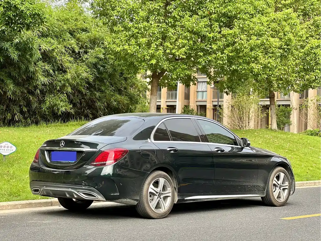 Mercedes-Benz C-Class — миниатюра 19