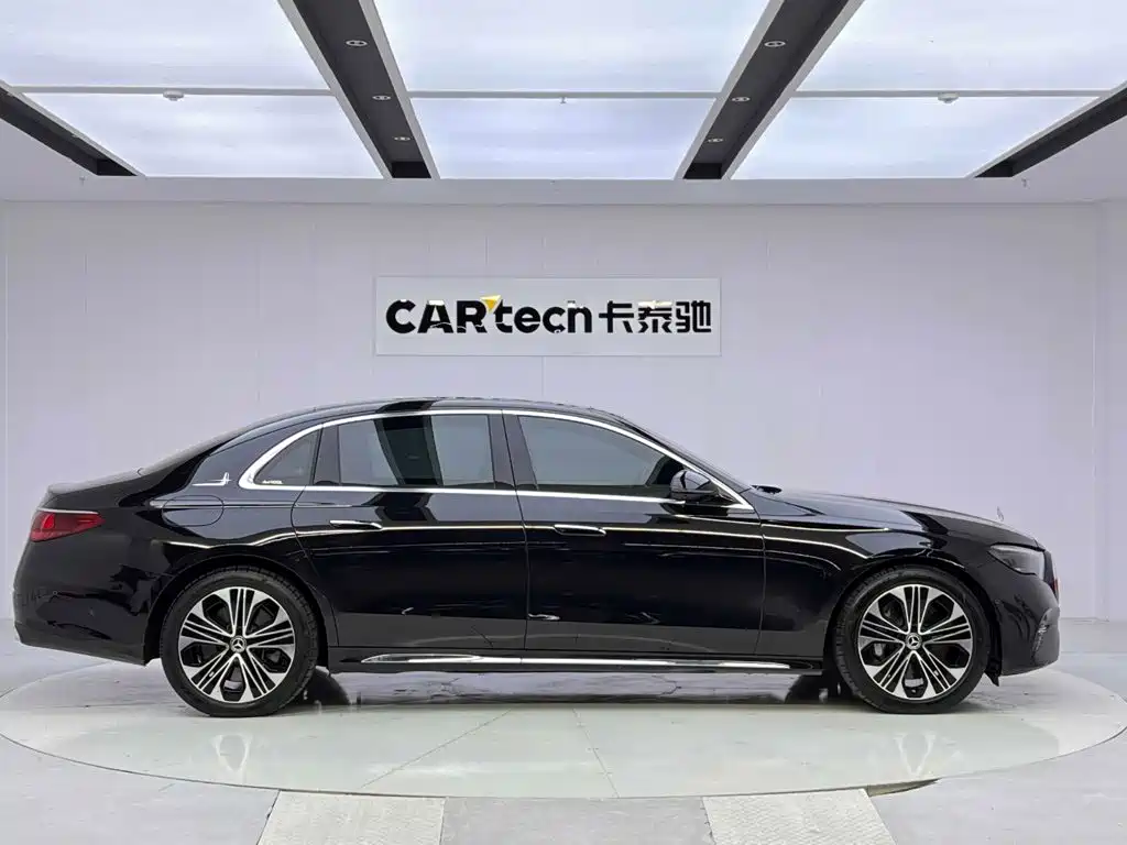 Mercedes-Benz E-Class New Energy — миниатюра 6