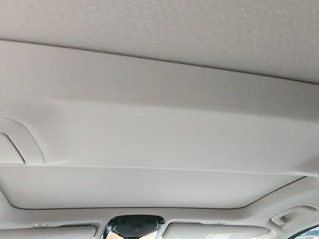 BMW 5 Series — миниатюра 9