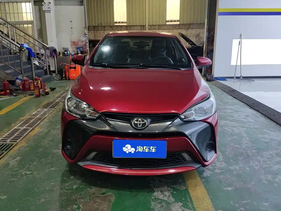 Toyota Yaris L — миниатюра 2