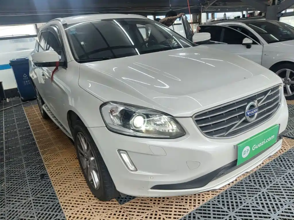 Volvo XC60 — миниатюра 4