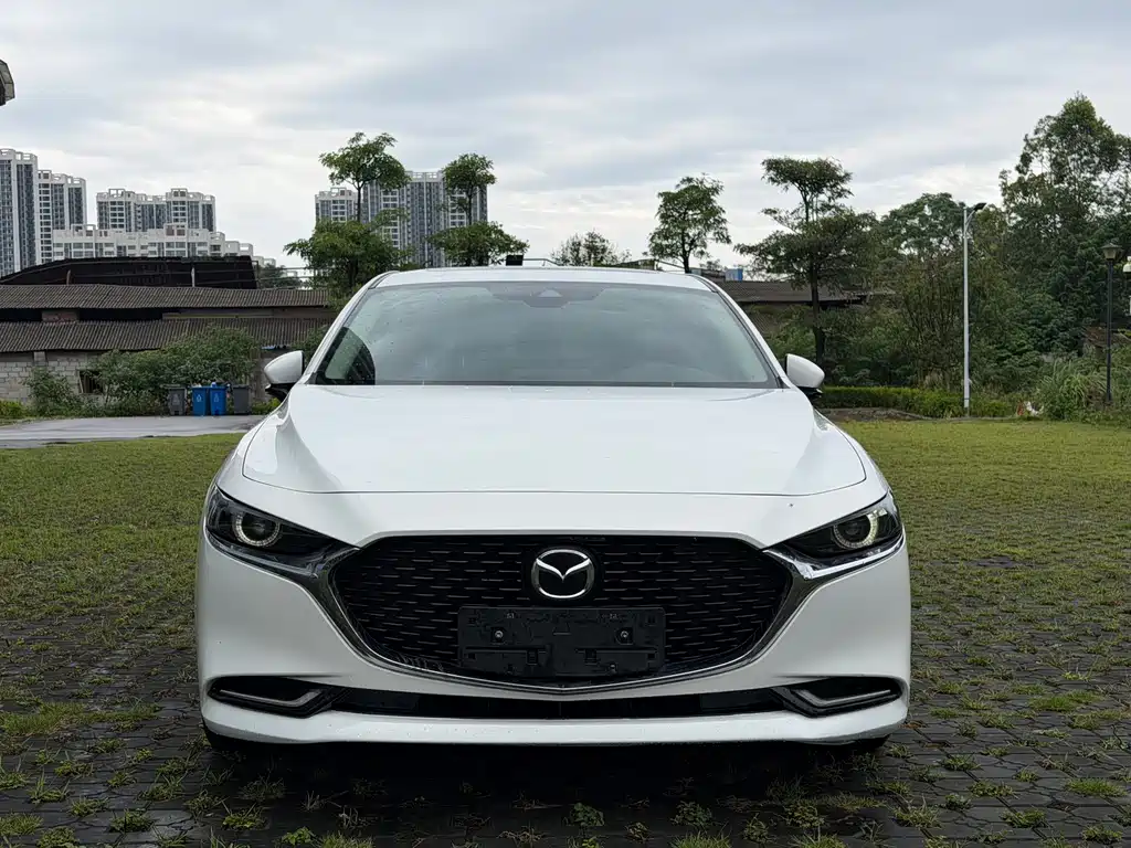 Mazda 3 Axela — миниатюра 2