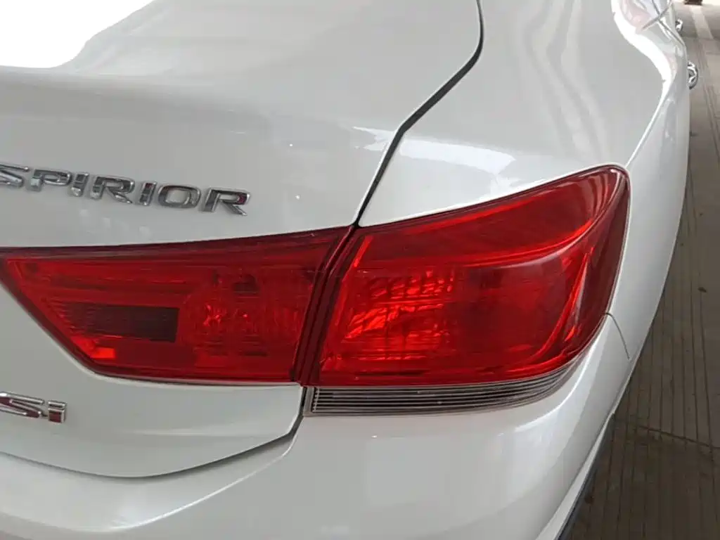 Honda Spirior — миниатюра 8