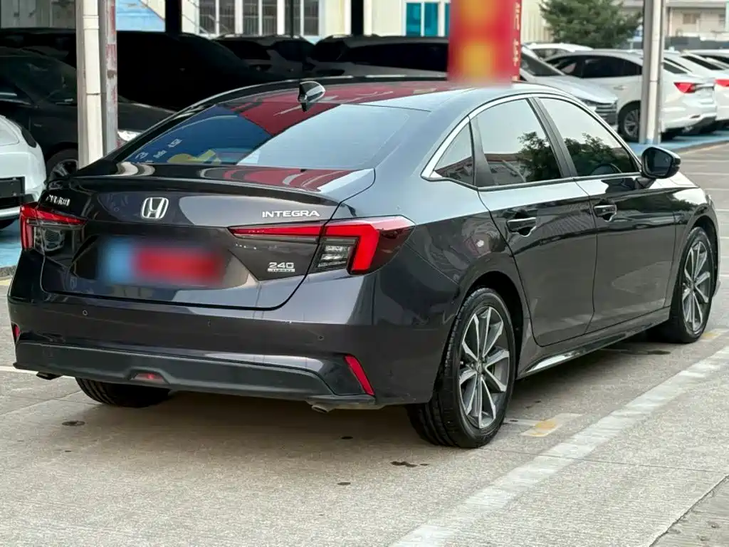 Honda Integra — миниатюра 7