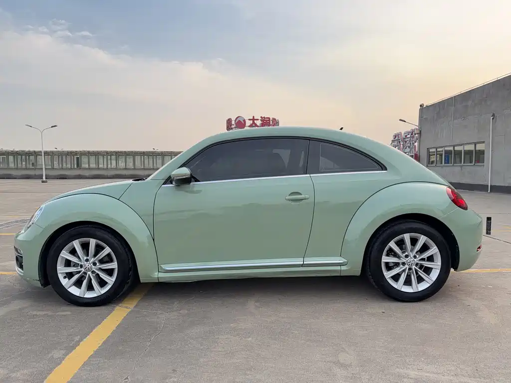 Volkswagen Beetle — миниатюра 7