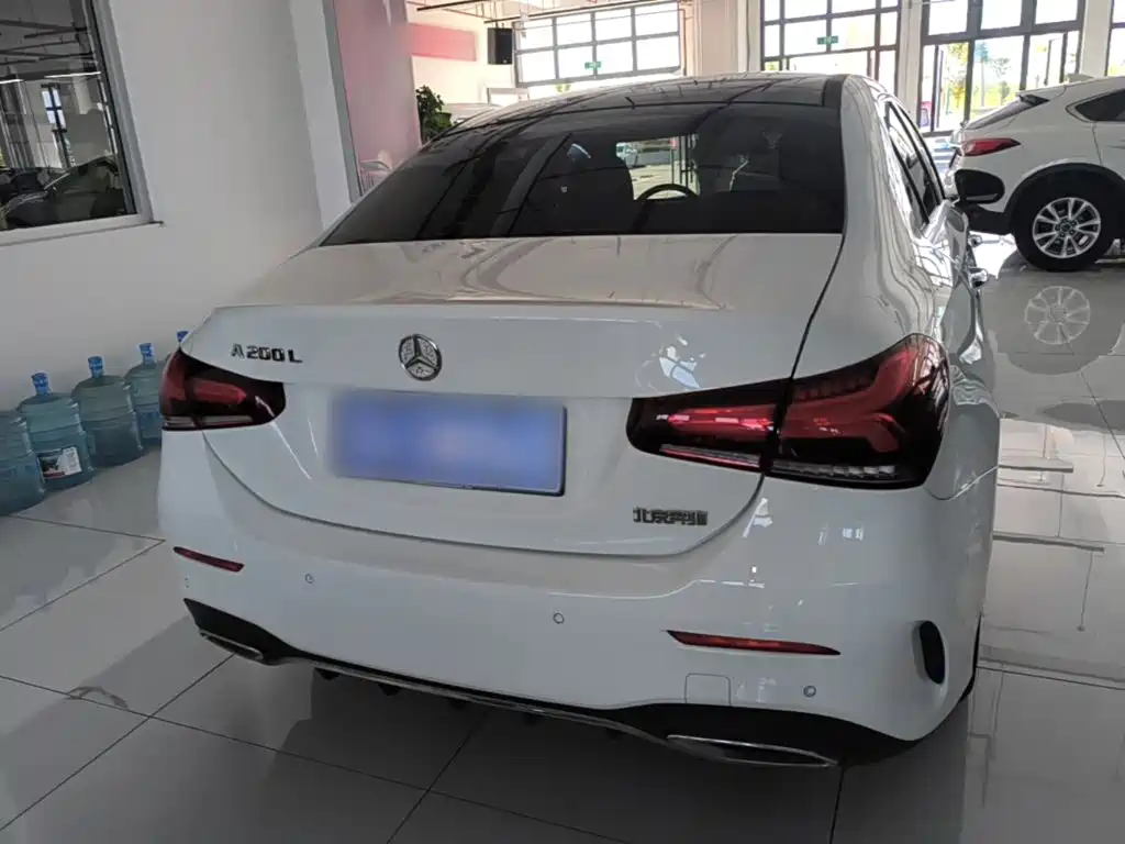 Mercedes-Benz A-Class — миниатюра 6