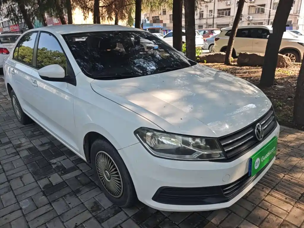 Volkswagen Santana — миниатюра 4