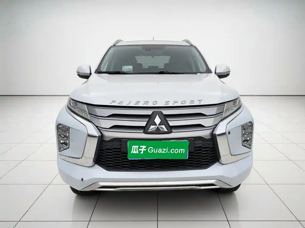 Mitsubishi Pajero Sport (Import) — миниатюра 2