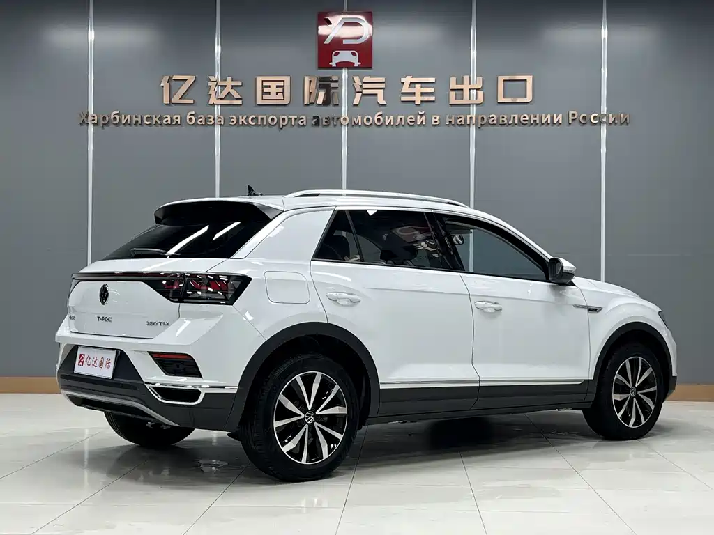 Volkswagen T-Roc — миниатюра 3
