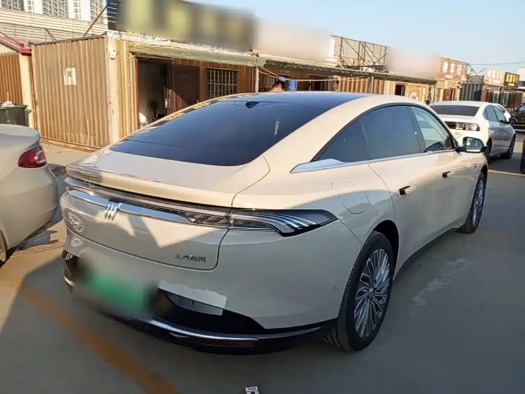 Buick Electra L7 — миниатюра 7