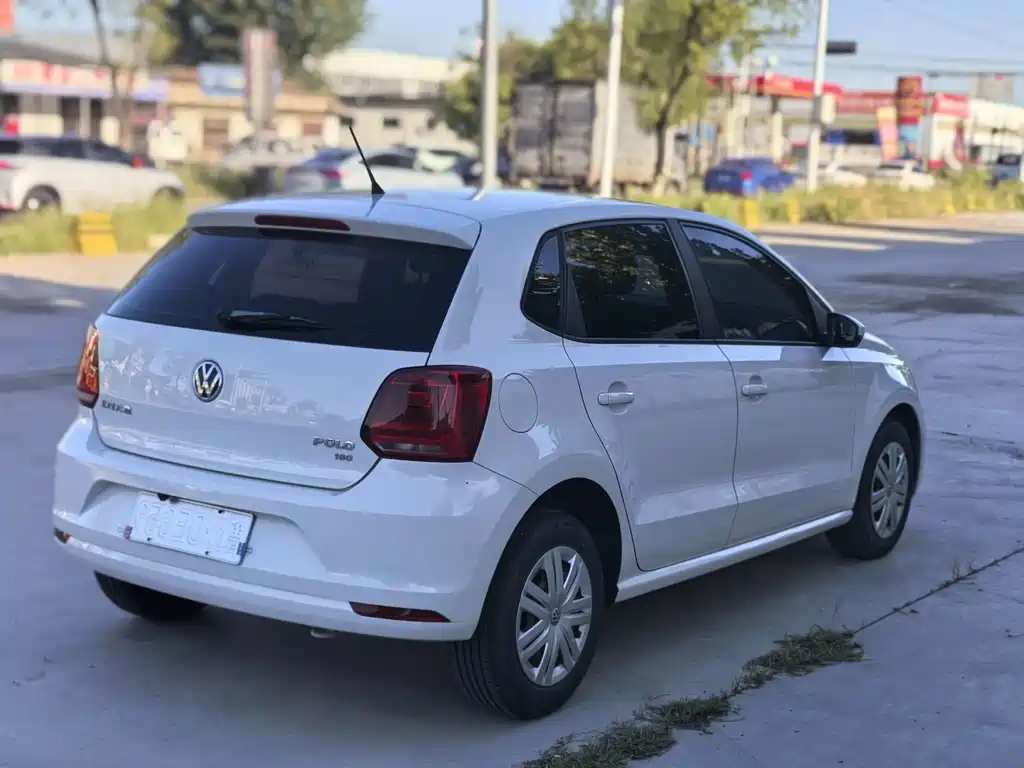 Volkswagen Polo — миниатюра 6