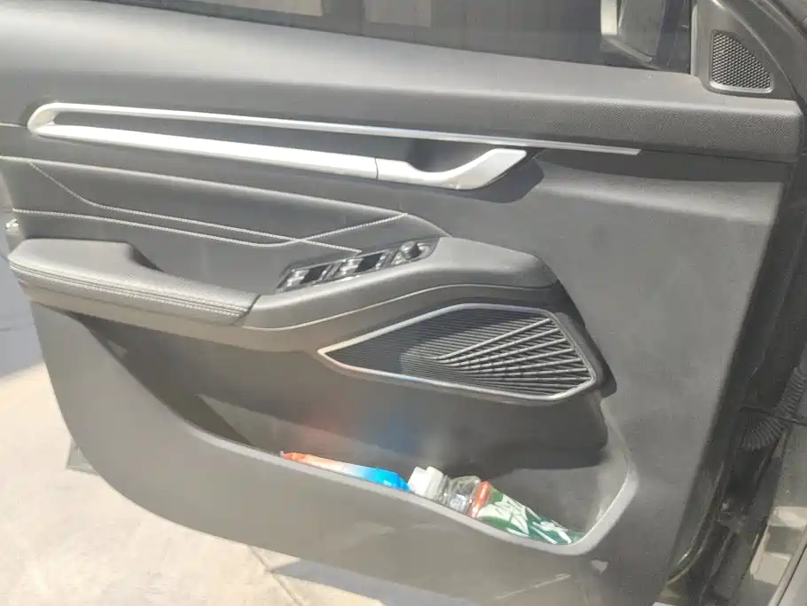 Geely Emgrand — миниатюра 7