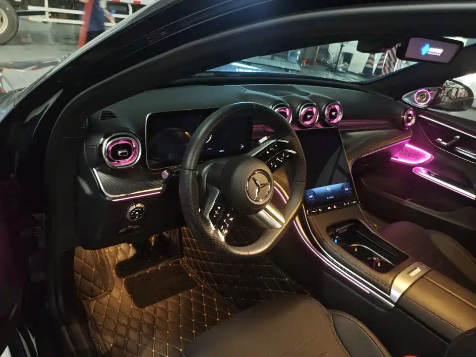 Mercedes-Benz C-Class — миниатюра 7