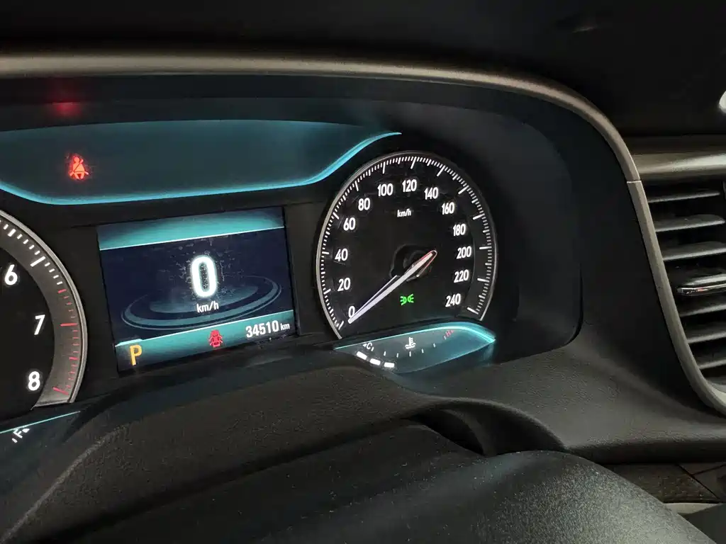 Buick Excelle — миниатюра 9