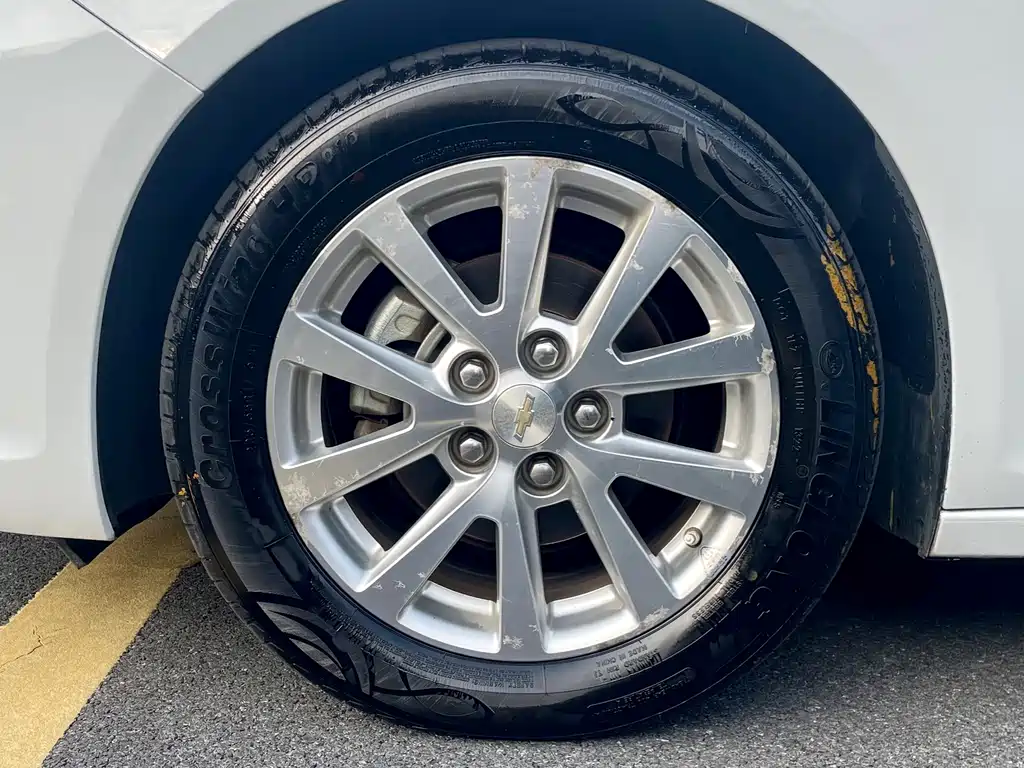 Chevrolet Malibu — миниатюра 5