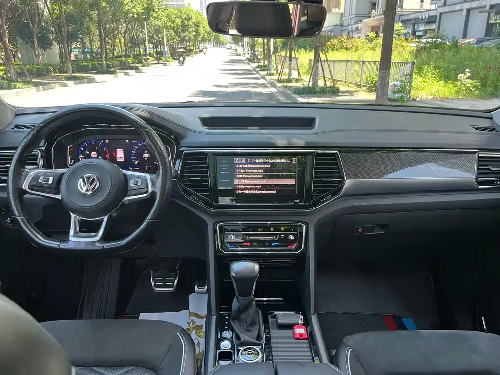 Volkswagen Teramont — миниатюра 8