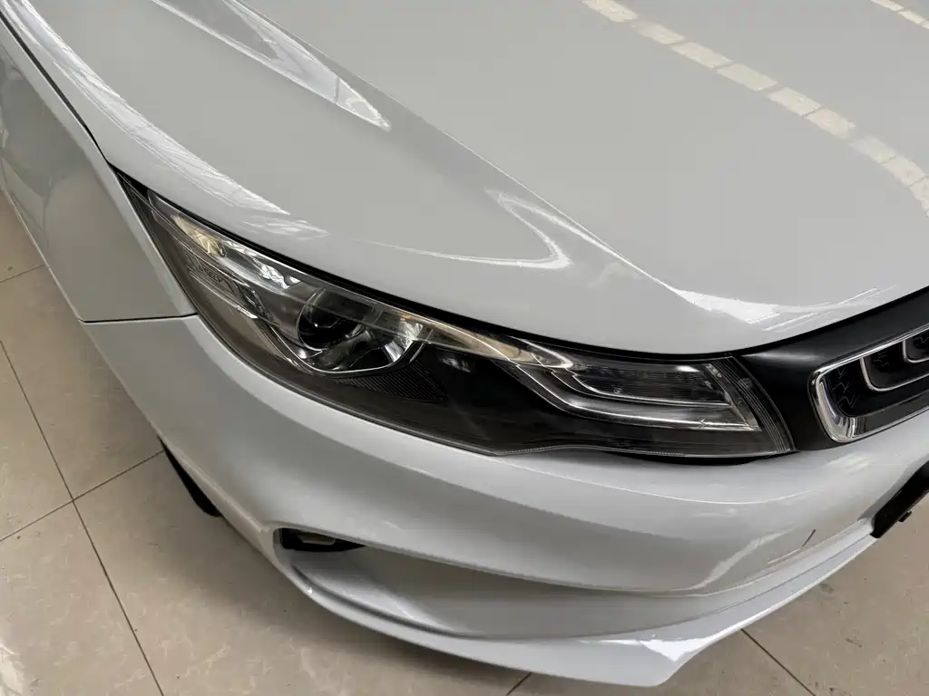 Geely Emgrand GL — миниатюра 10