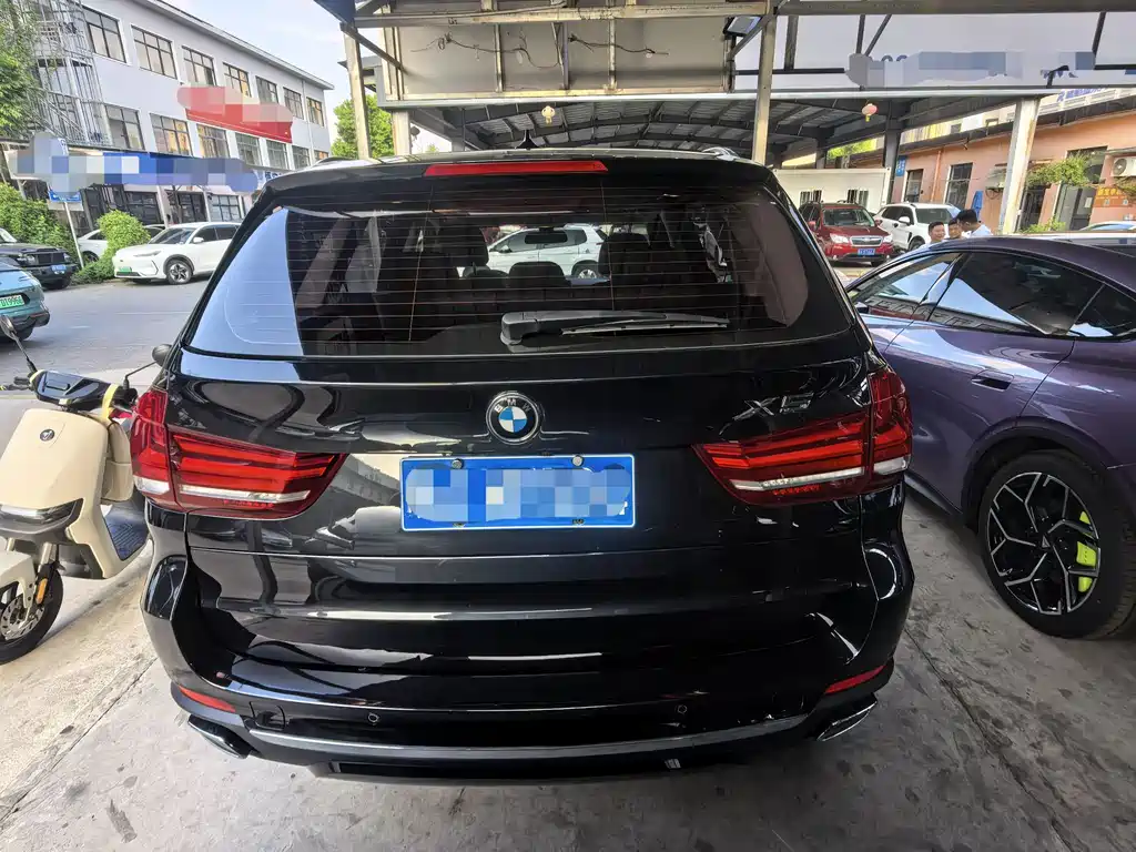 BMW X5 (Import) — миниатюра 14