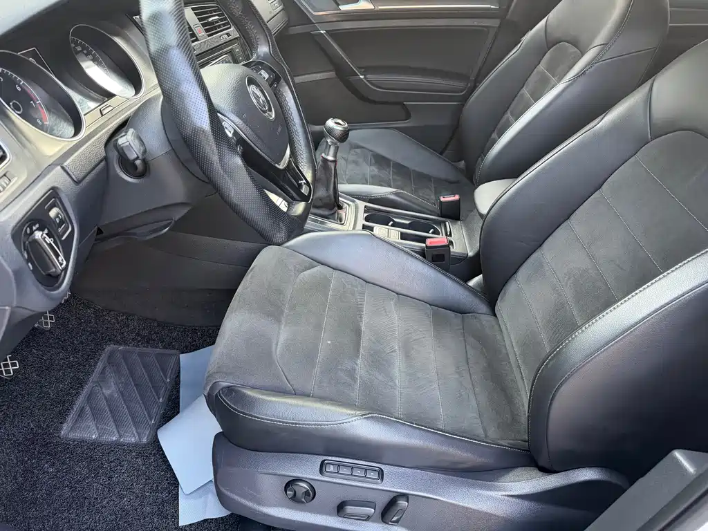 Volkswagen Golf — миниатюра 7