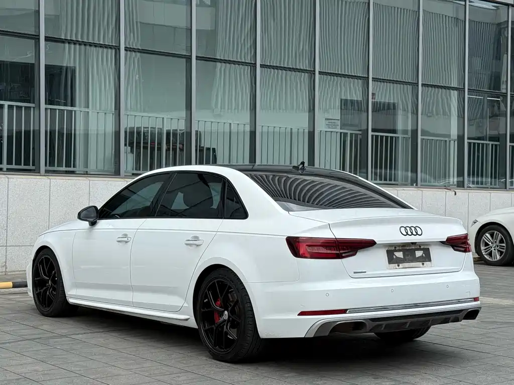 Audi A4L — миниатюра 18