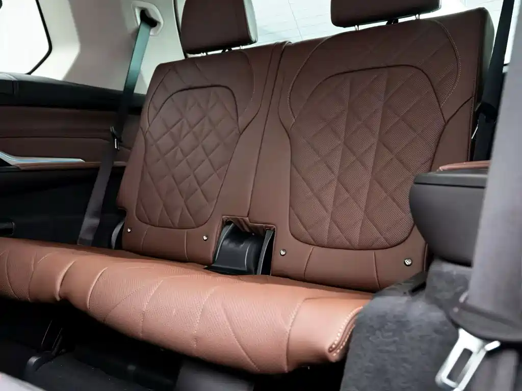 BMW X7 — миниатюра 7