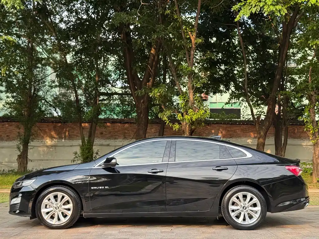 Chevrolet Malibu XL — миниатюра 5