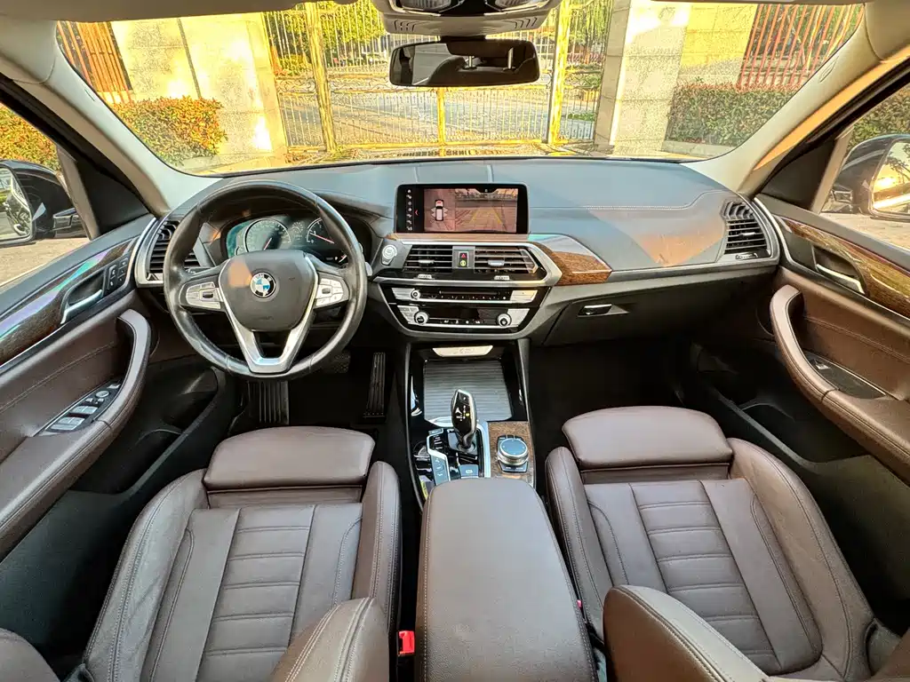 BMW X3 — миниатюра 13
