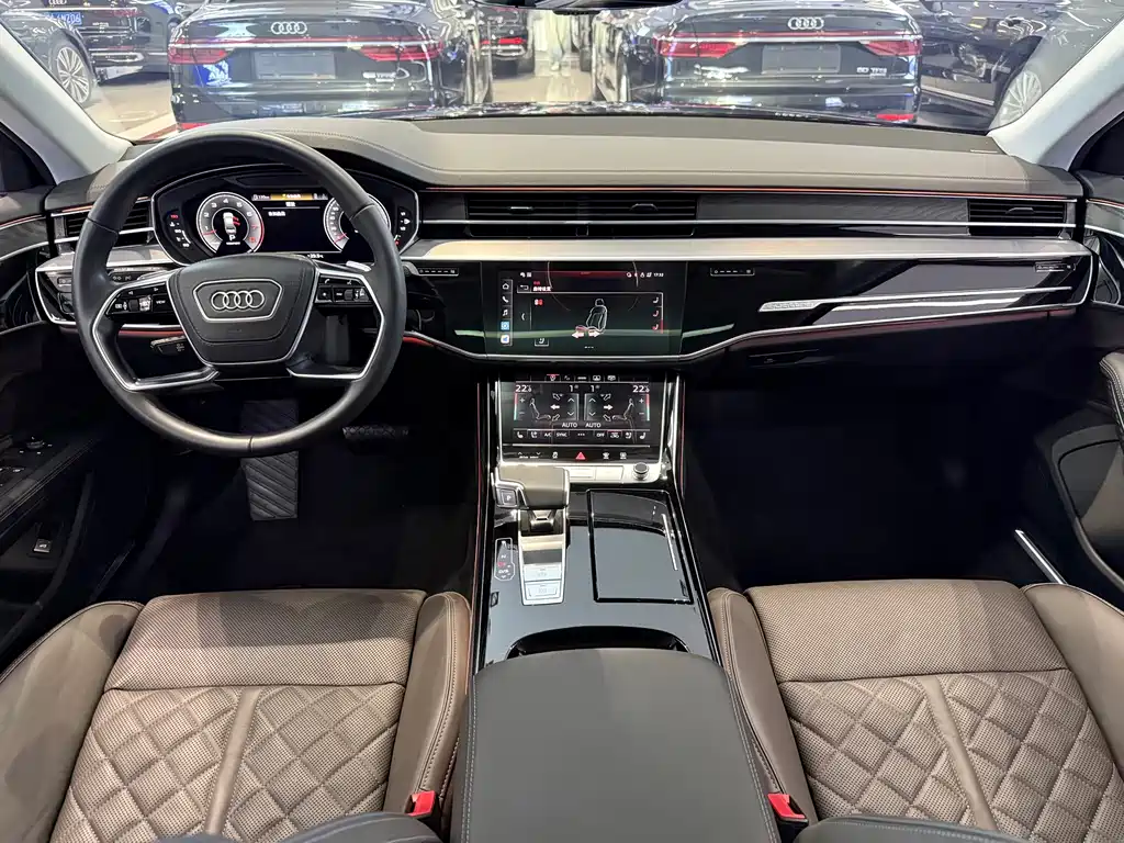 Audi A8 — миниатюра 7